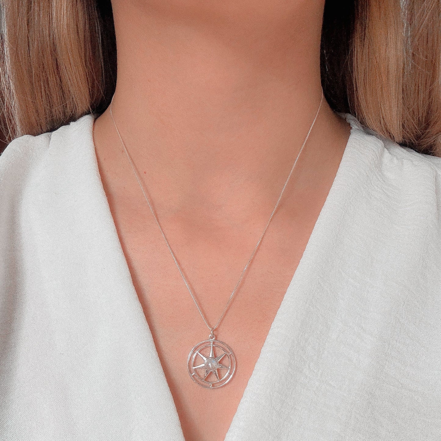 Collar Rosa de los Vientos con Piedra Luna | Plata 925