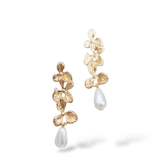 Aros Flor perlada | Baño de Oro